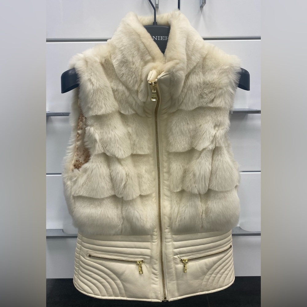 GUESS cream vegan  fur/leather vest.